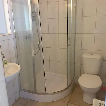 Viola Lägenhetshotell 3*